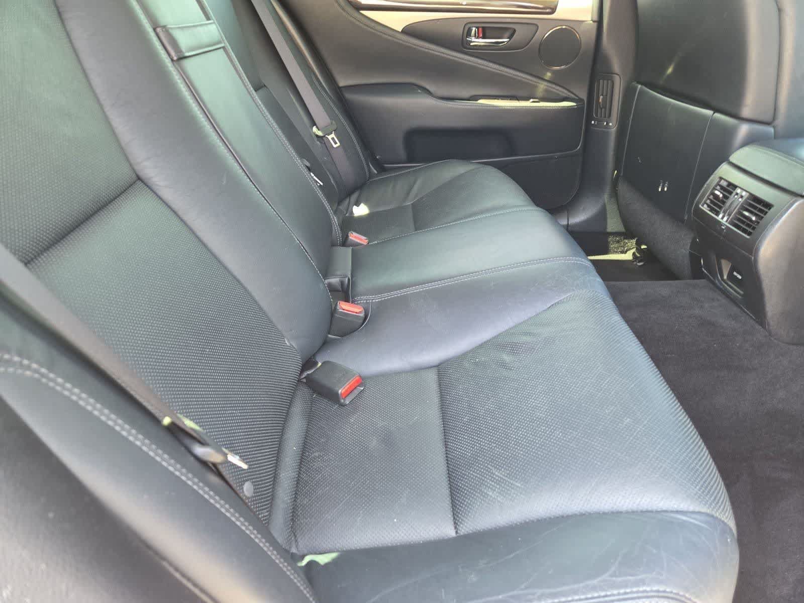 Used 2013 Lexus LS 460 w/ Comfort Pkg RWD image 19