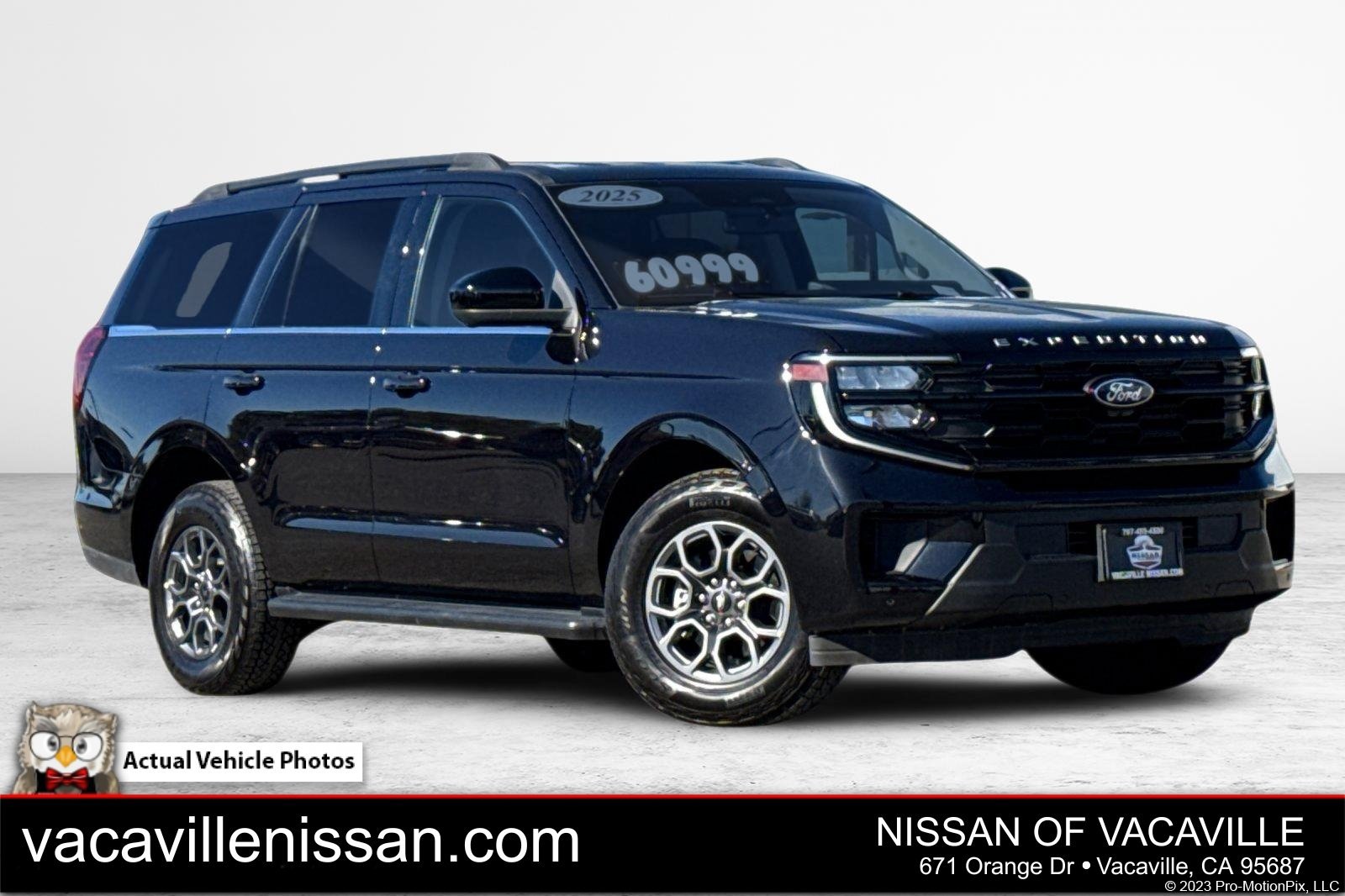 Used 2025 Ford Expedition Active