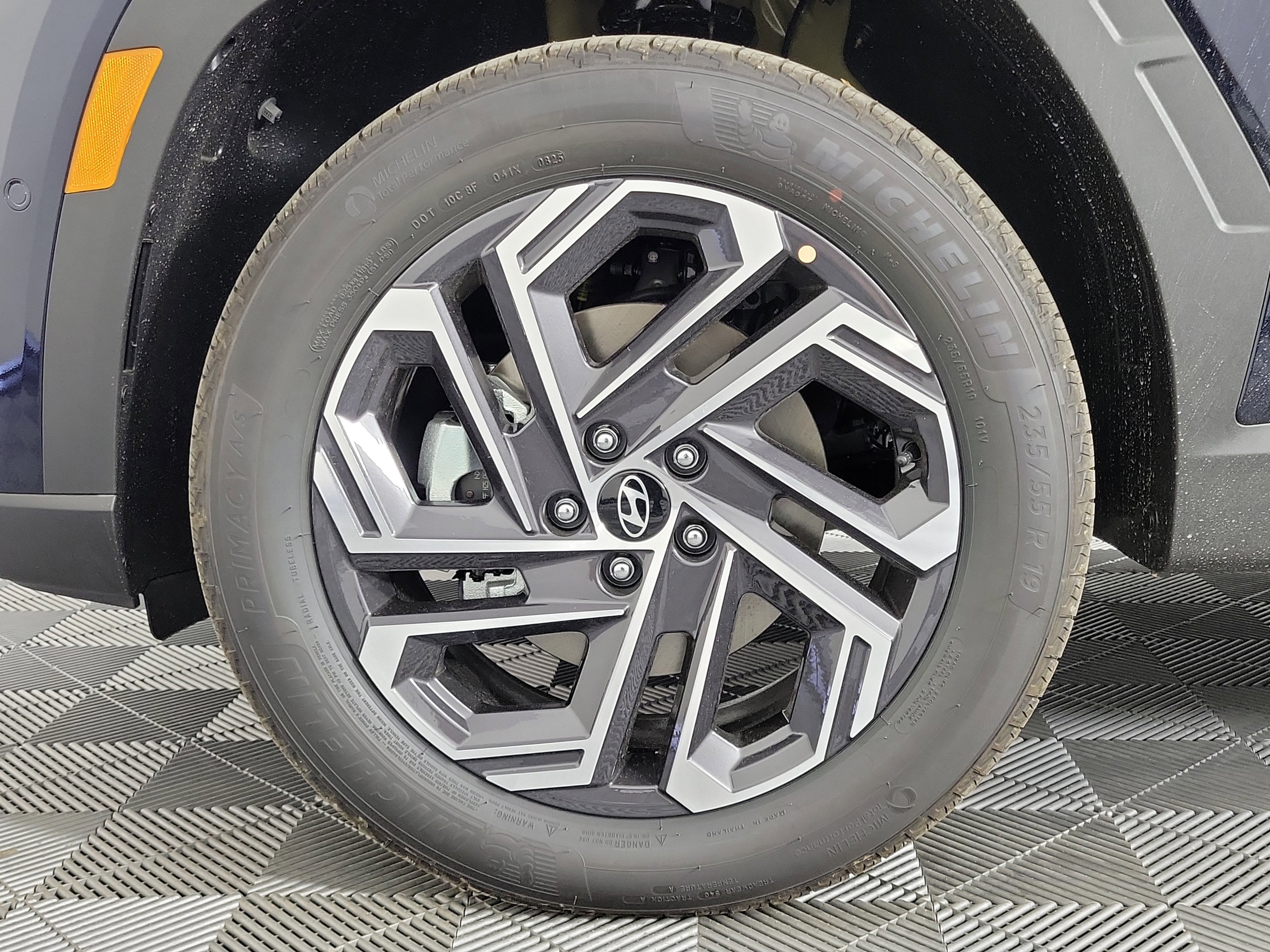 New 2025 Hyundai Tucson Limited w/ Tow & Go Package image 35