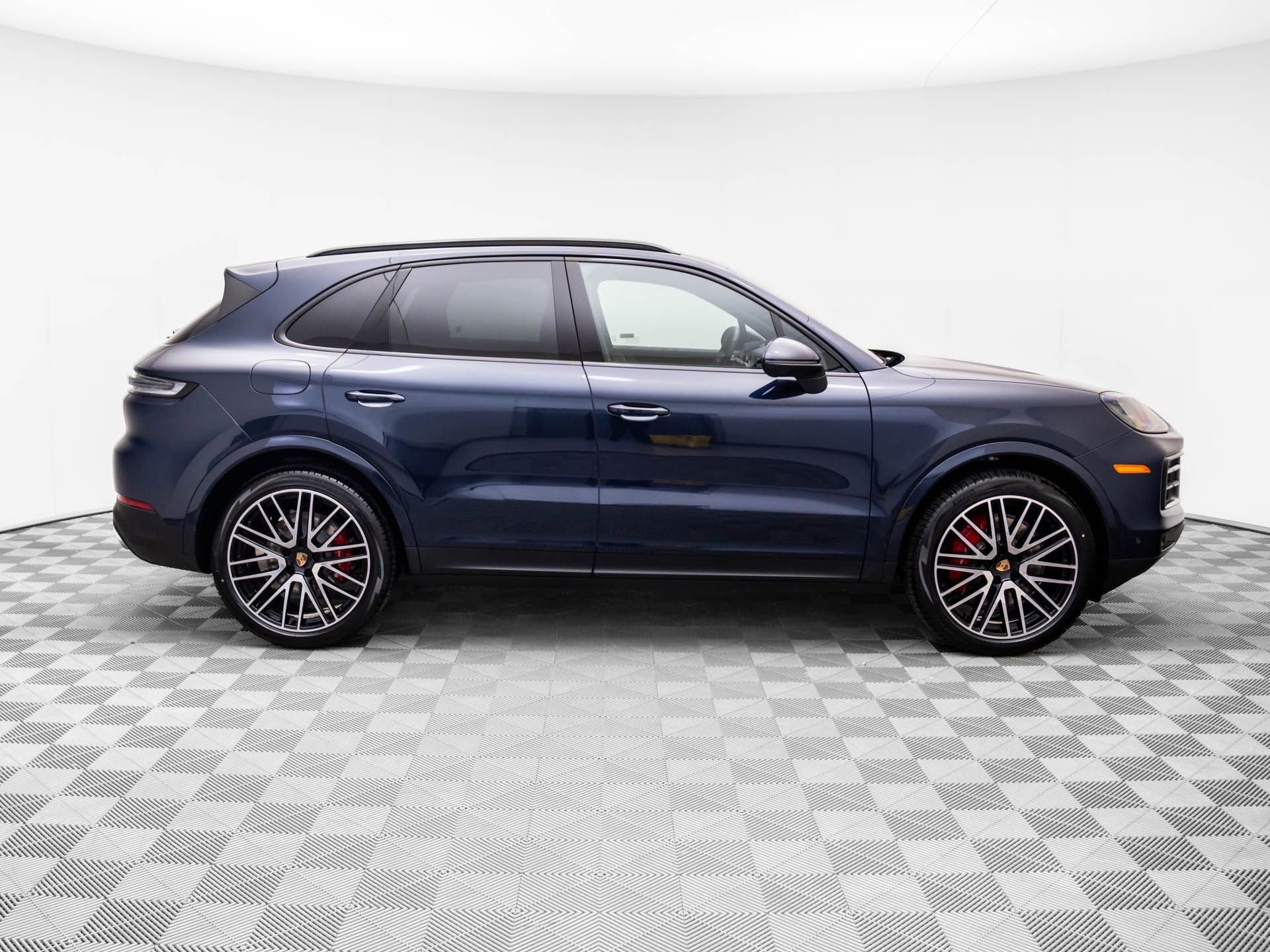 New 2026 Porsche Cayenne S image 7