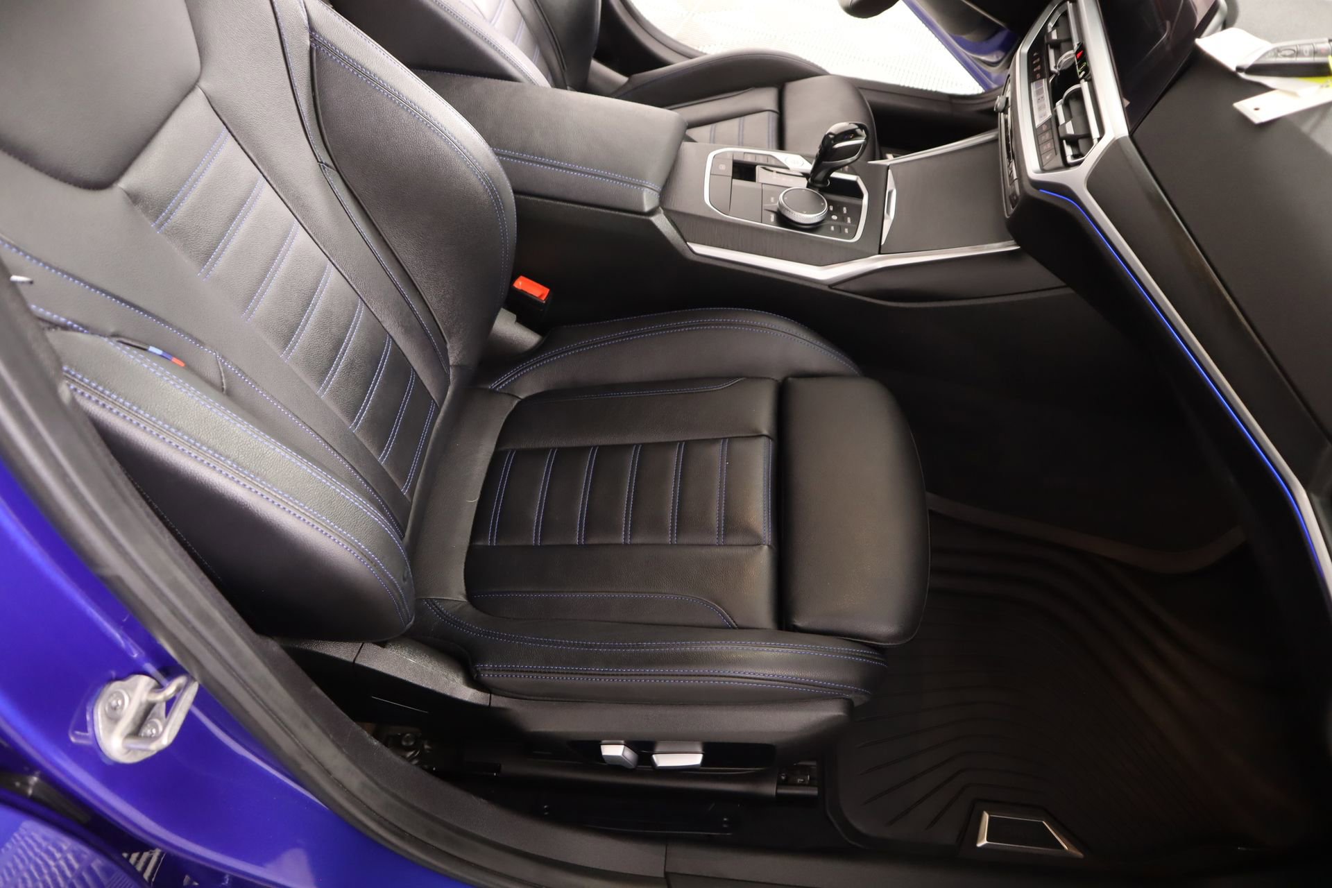 Used 2021 BMW 330i xDrive Sedan w/ M Sport Package image 14