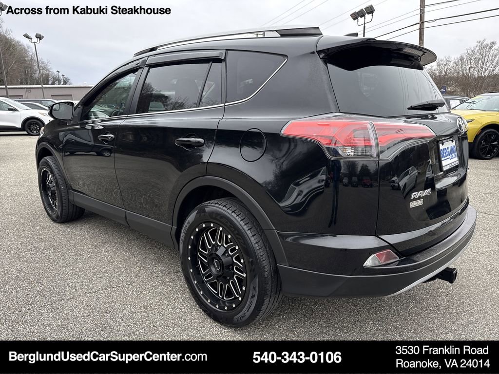 Used 2017 Toyota RAV4 XLE image 6