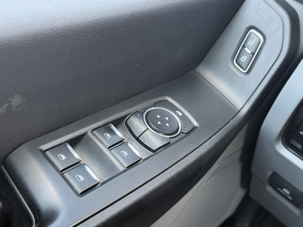 Used 2025 Ford F250 XL w/ XL Chrome Package AWD/4WD image 22