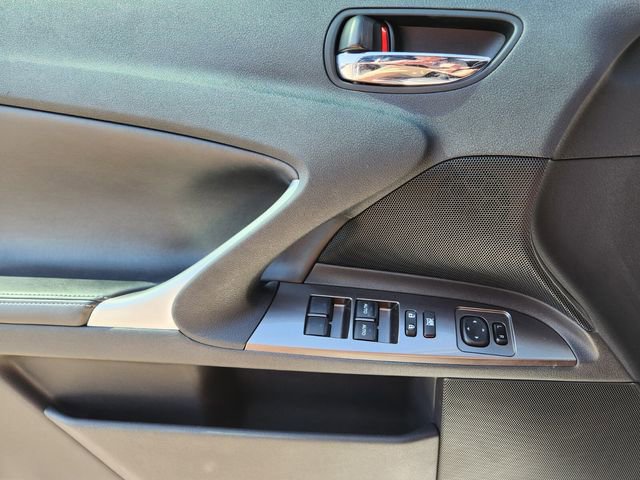 Used 2014 Lexus IS 250C w/ F-Sport Package w/as Tires image 33