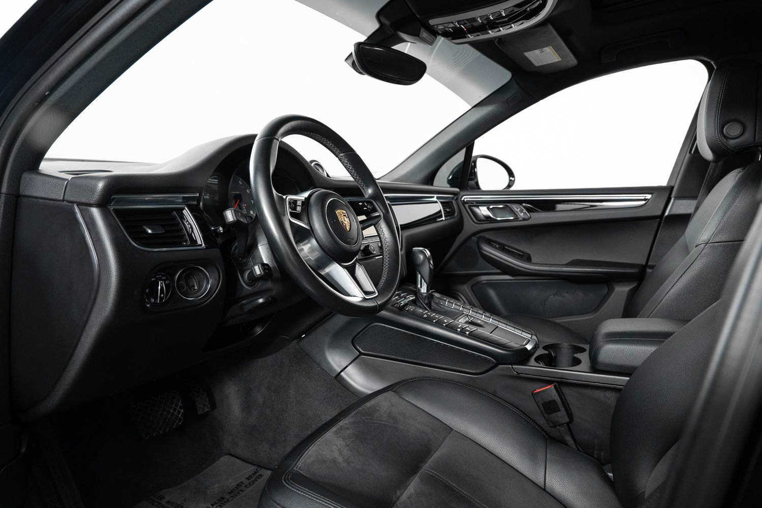 Used 2016 Porsche Macan S image 13