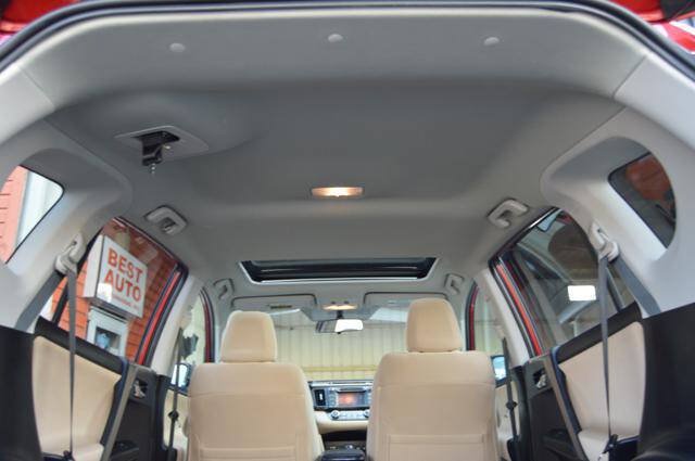 Used 2014 Toyota RAV4 XLE AWD/4WD image 40