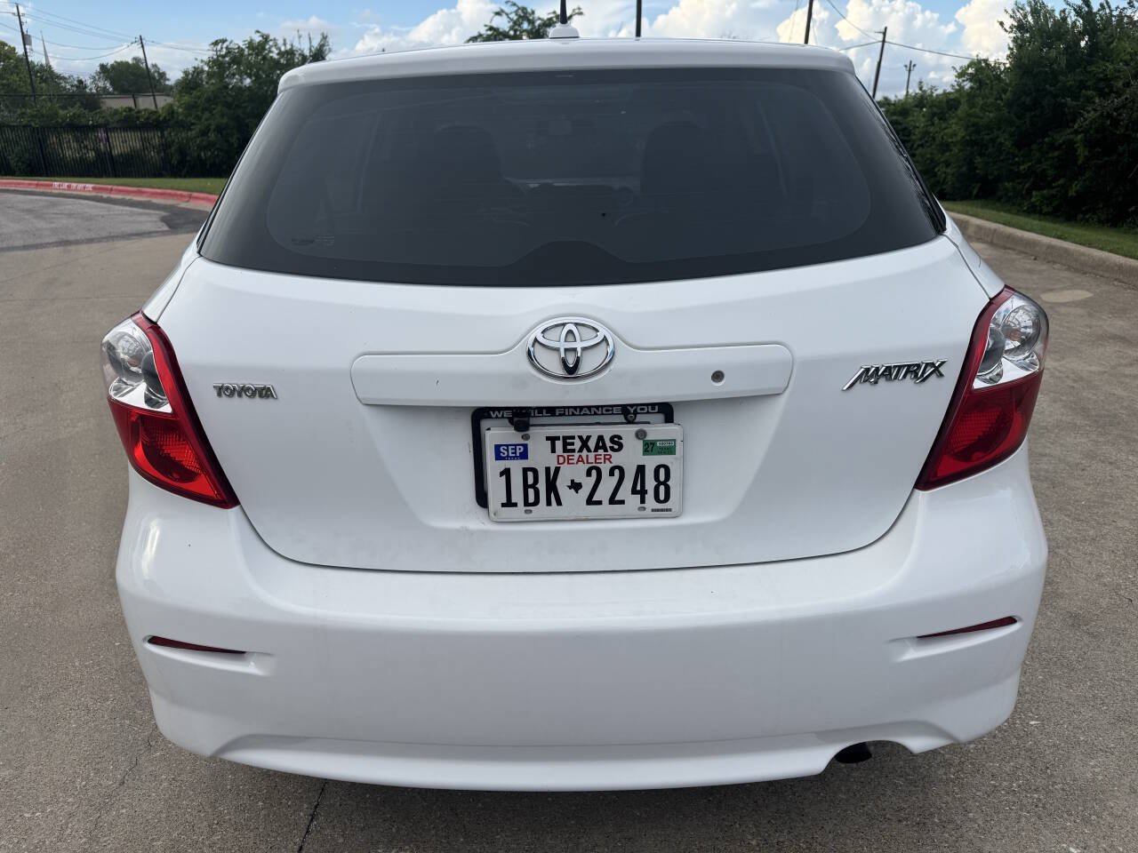 Used 2009 Toyota Matrix FWD image 6