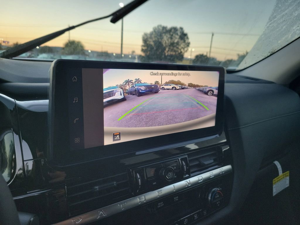 New 2026 Nissan Pathfinder SV image 10