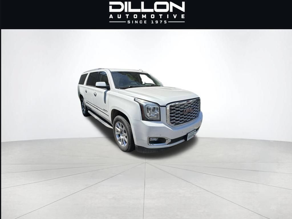 Used 2018 GMC Yukon XL Denali w/ Open Road Package AWD/4WD image 2