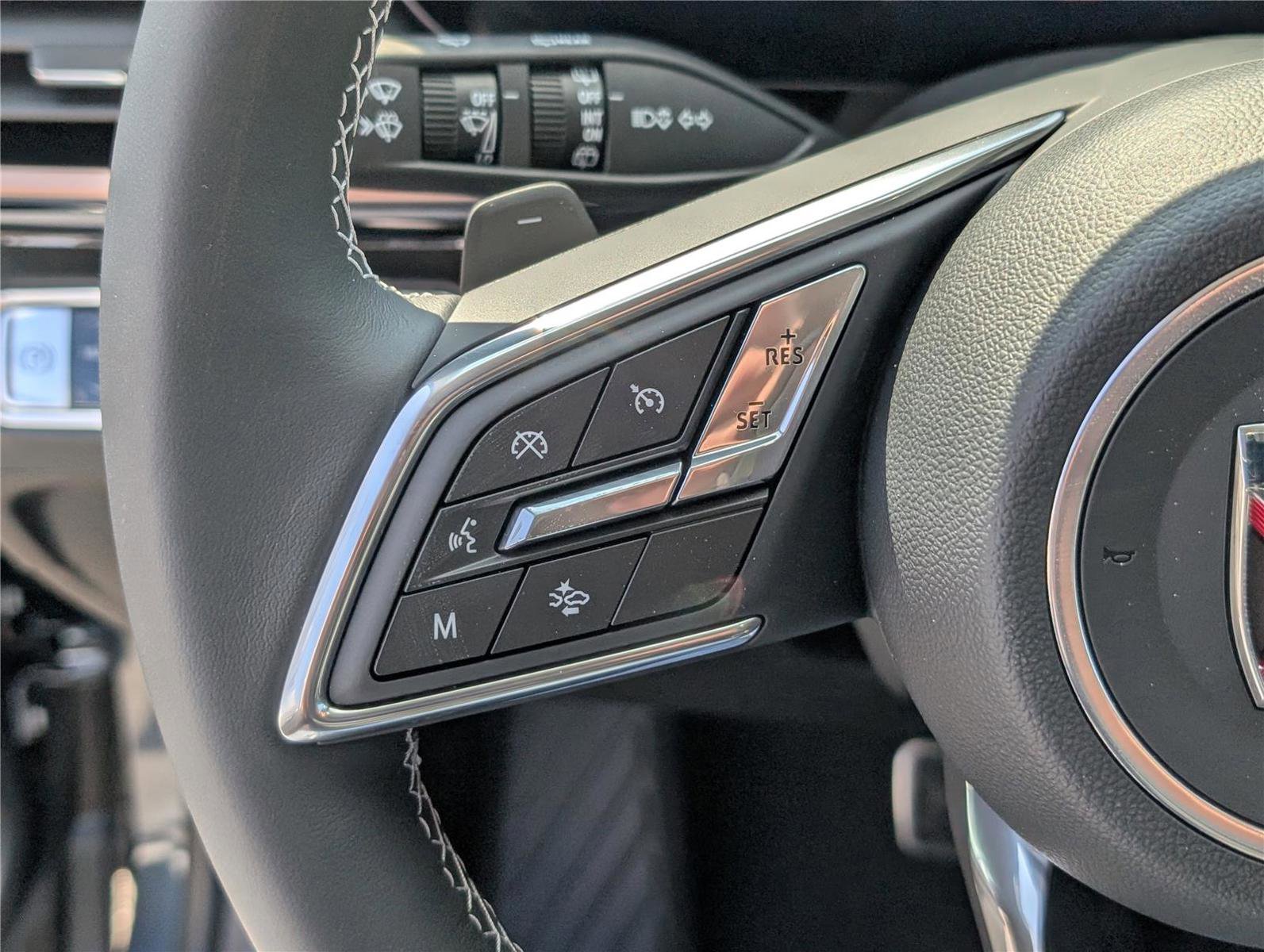 New 2026 Buick Envision Sport Touring image 21