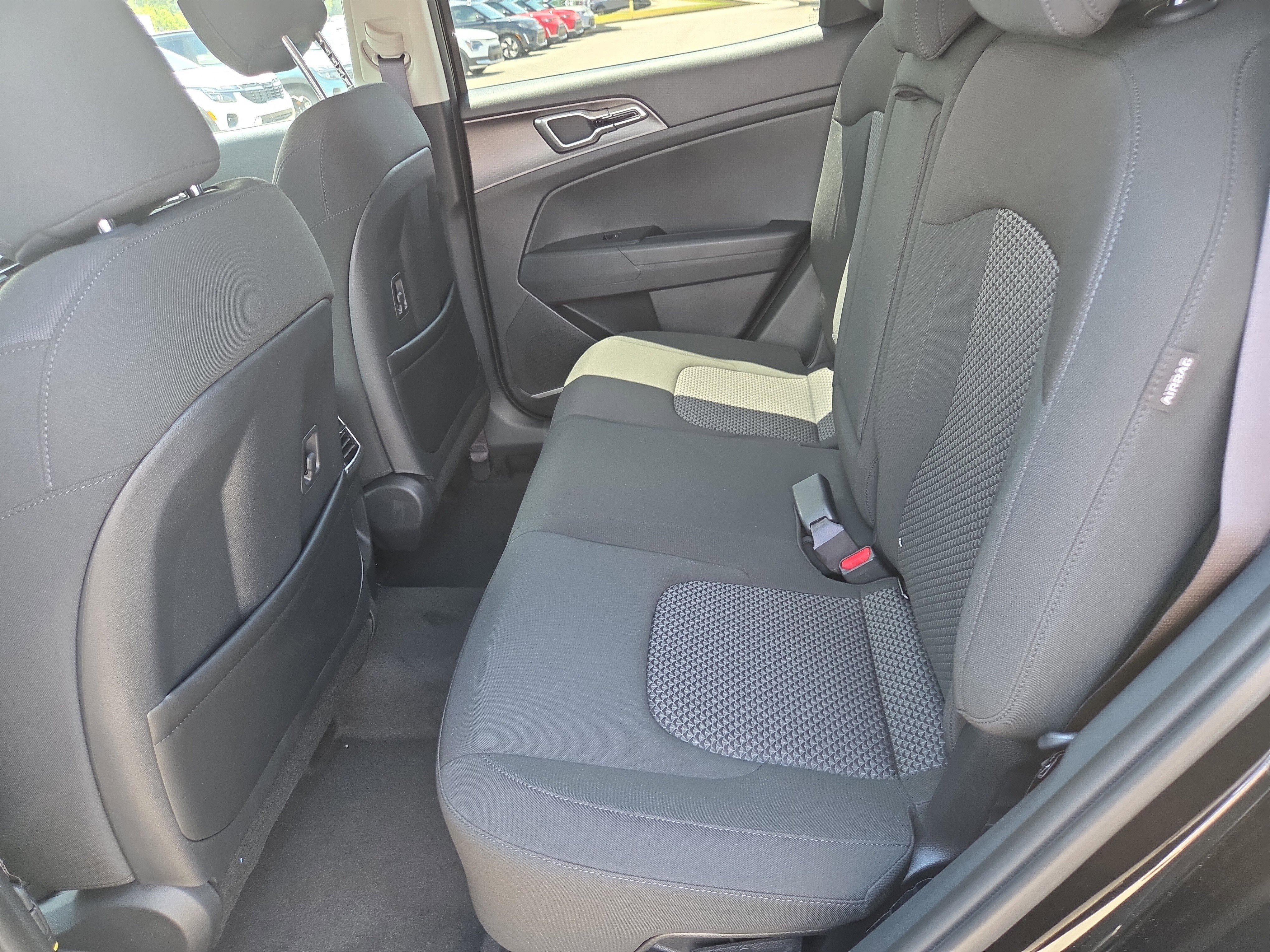 New 2026 Kia Sportage S image 6