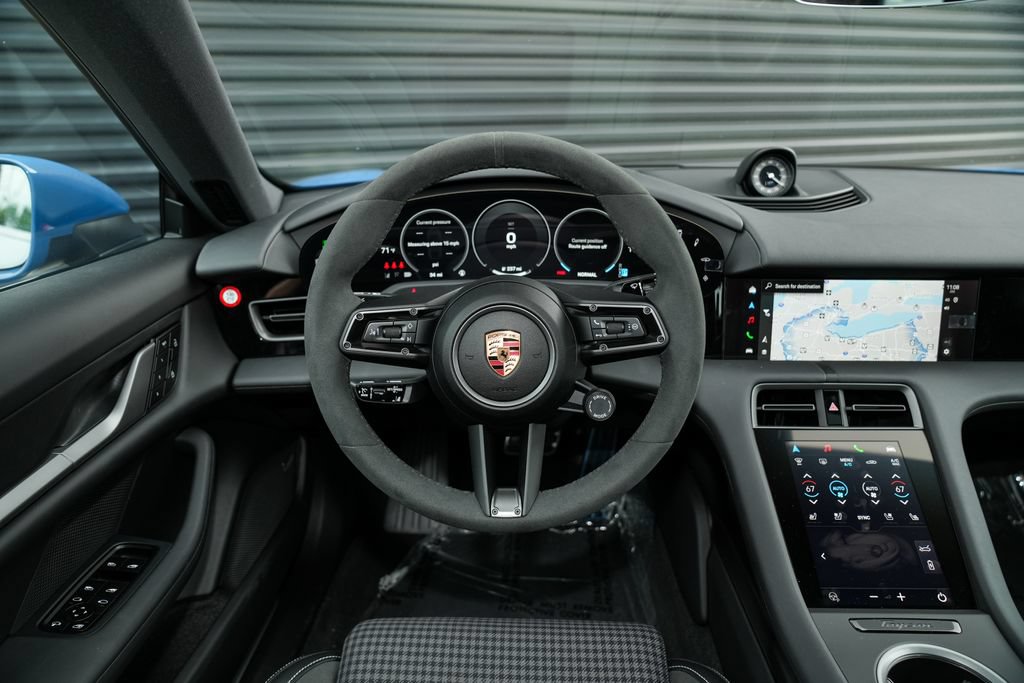 New 2026 Porsche Taycan AWD/4WD image 32