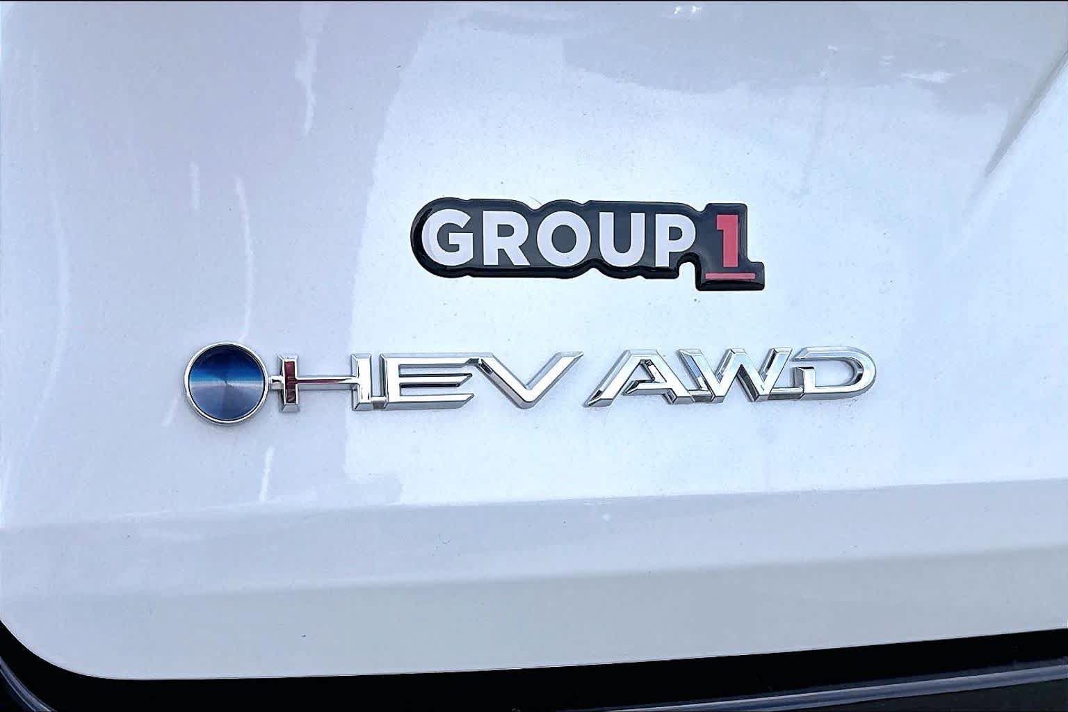 New 2026 Toyota Sienna Platinum AWD/4WD image 15