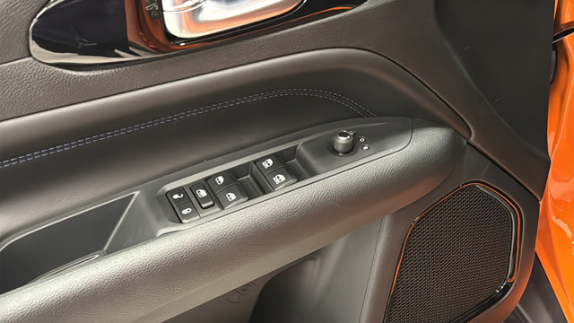 New 2026 Jeep Compass Latitude AWD/4WD image 19
