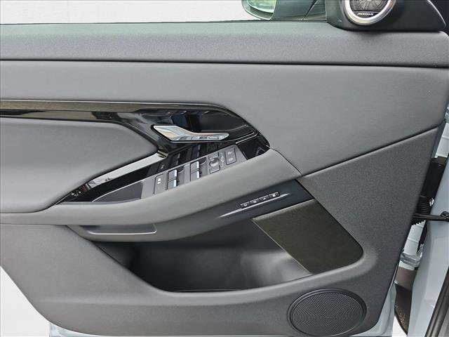 New 2026 Land Rover Range Rover Evoque S image 28