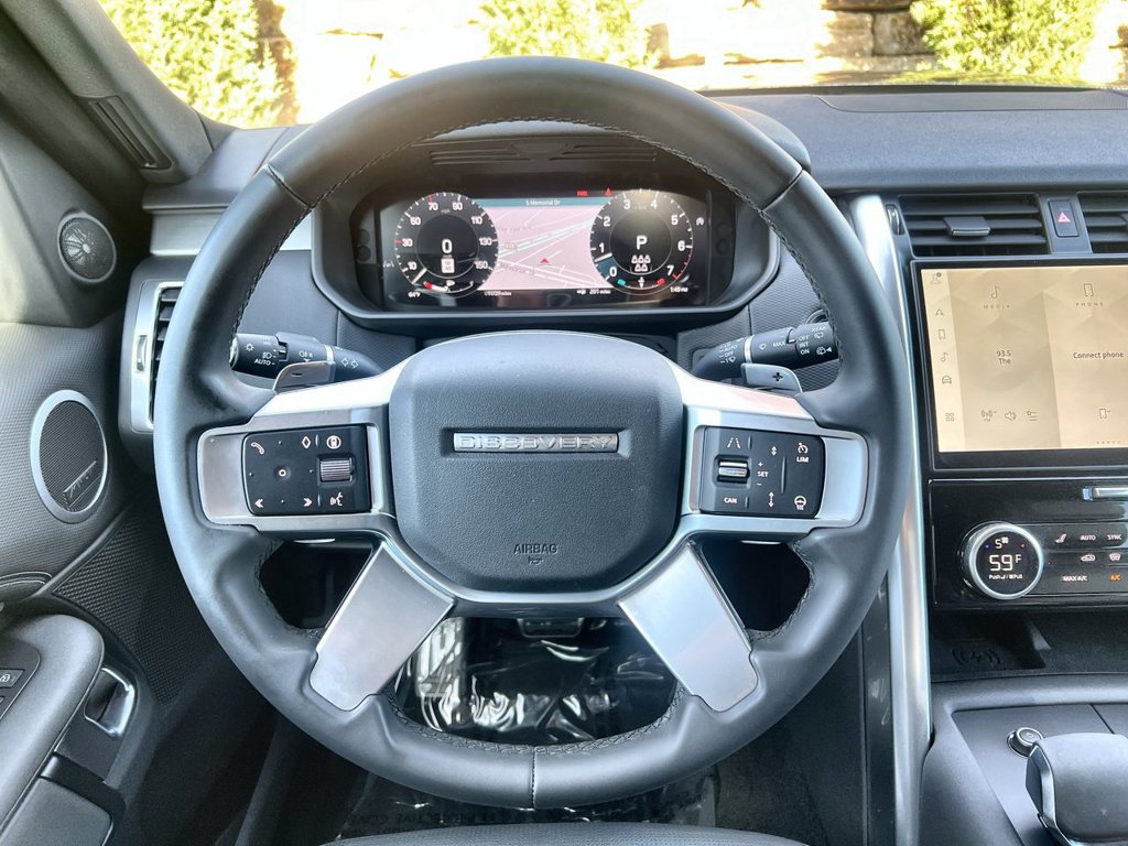 Certified 2024 Land Rover Discovery Dynamic SE AWD/4WD image 22