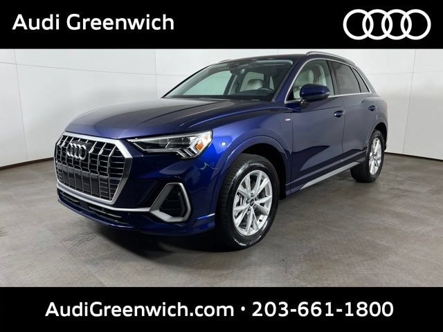 Used 2023 Audi Q3 2.0T Premium Plus w/ Premium Plus Package AWD/4WD image 3