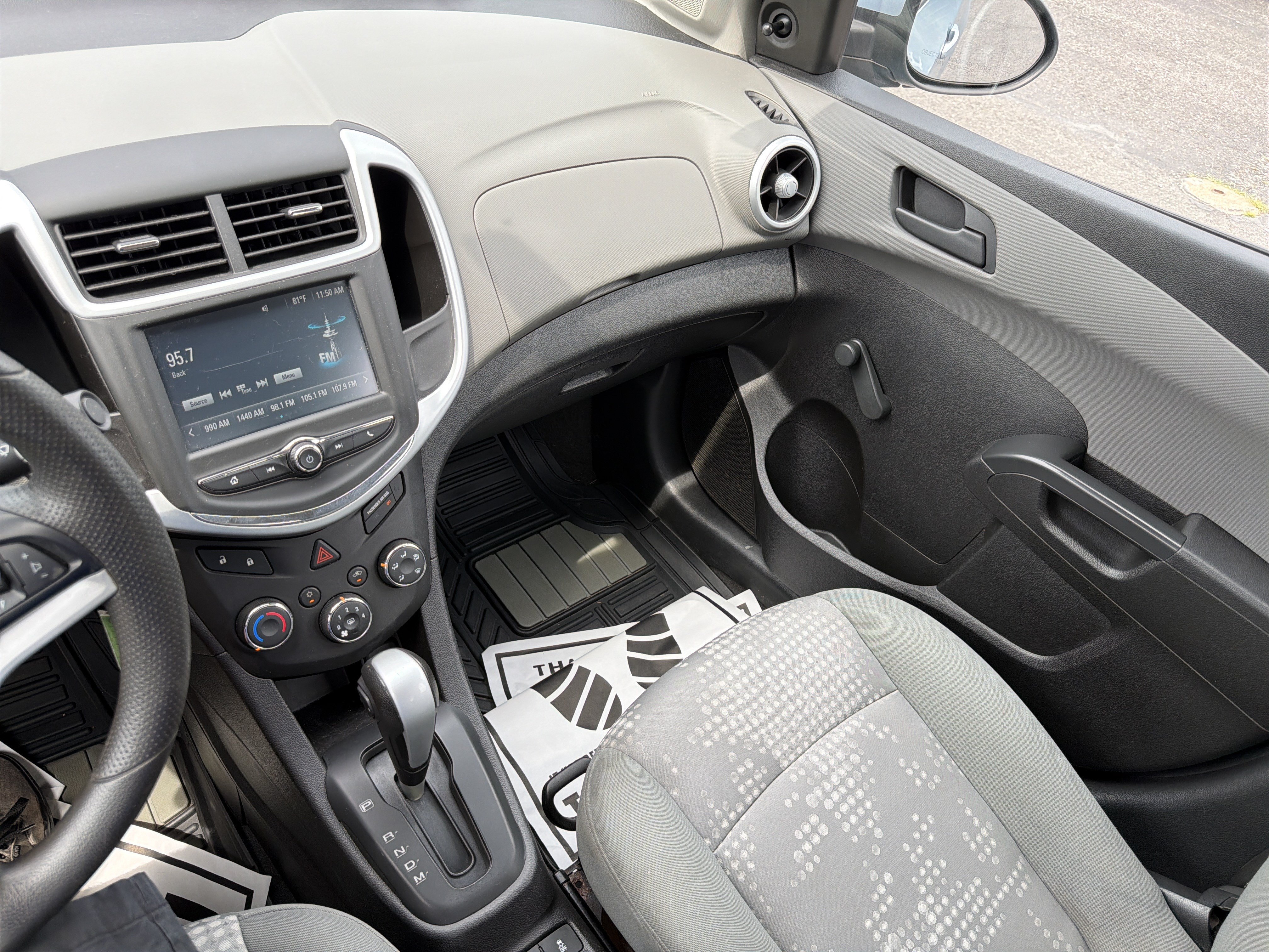Used 2017 Chevrolet Sonic LS FWD image 22