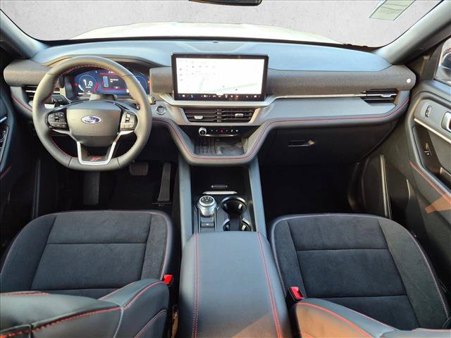 Used 2025 Ford Explorer ST AWD/4WD image 19