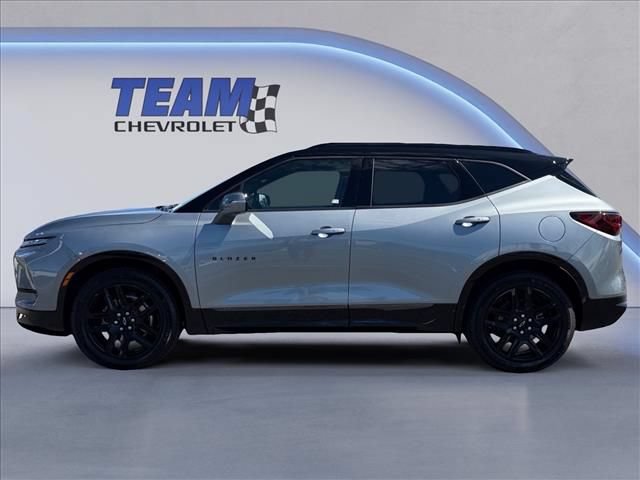 Certified 2025 Chevrolet Blazer RS w/ Driver Confidence II Package AWD/4WD image 2