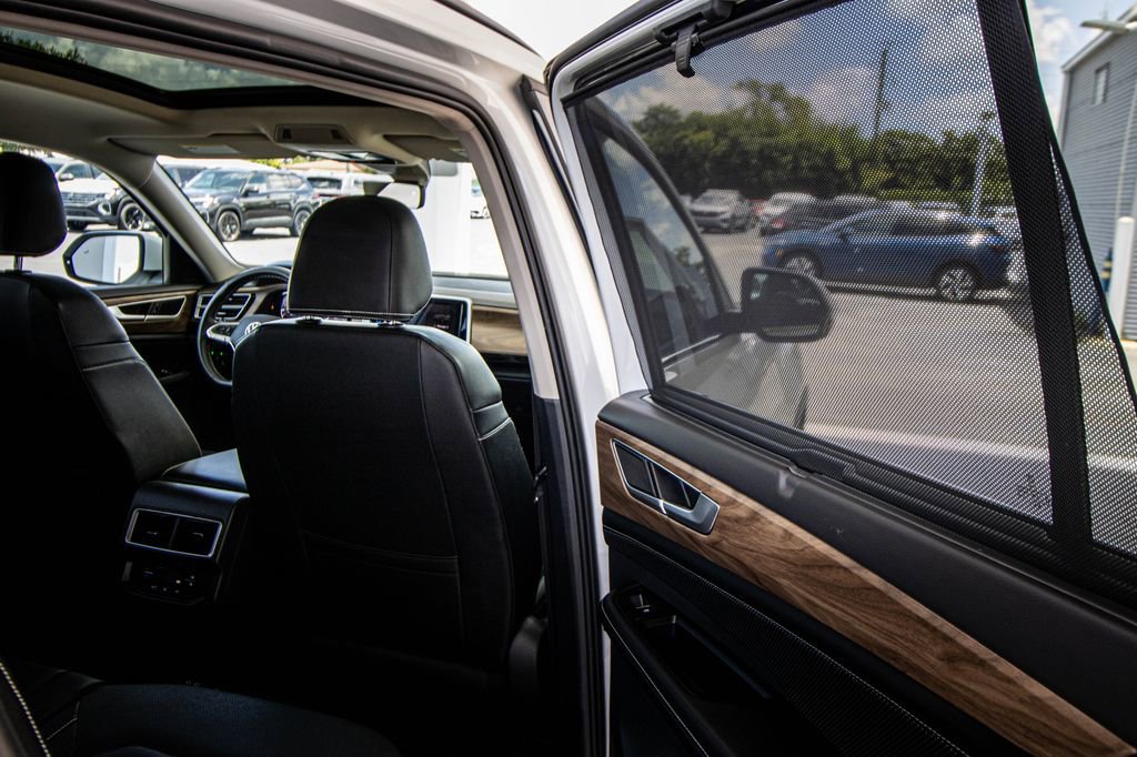 Used 2026 Volkswagen Atlas SE w/ Panoramic Sunroof Package FWD image 20
