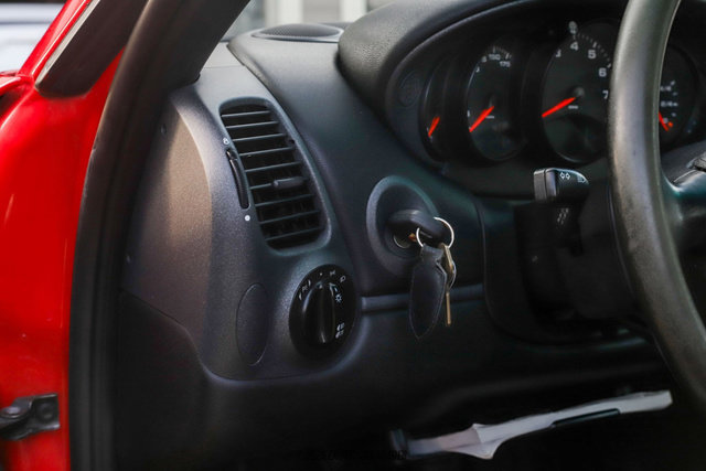 Used 1999 Porsche 911 Carrera image 29