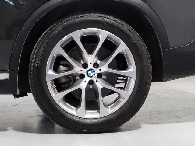 Used 2019 BMW X5 xDrive40i w/ Premium Package 2 image 53