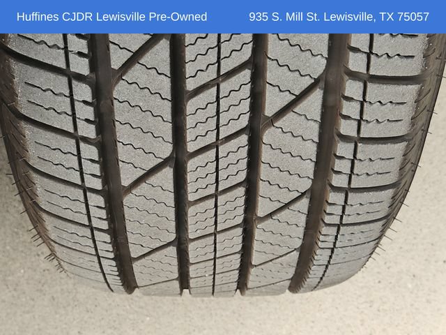 Certified 2018 Jeep Grand Cherokee Limited AWD/4WD image 12
