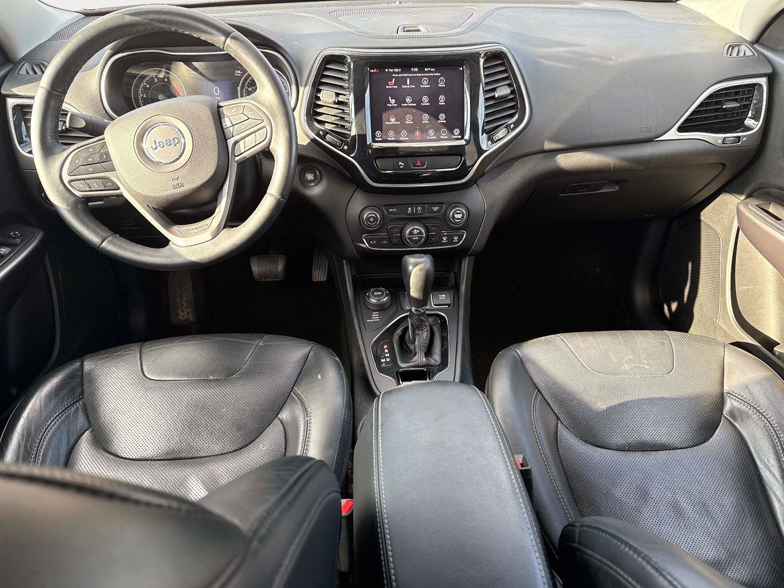 Used 2019 Jeep Cherokee Limited image 17