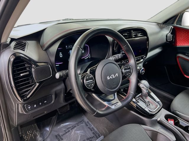 Used 2023 Kia Soul GT-Line image 9