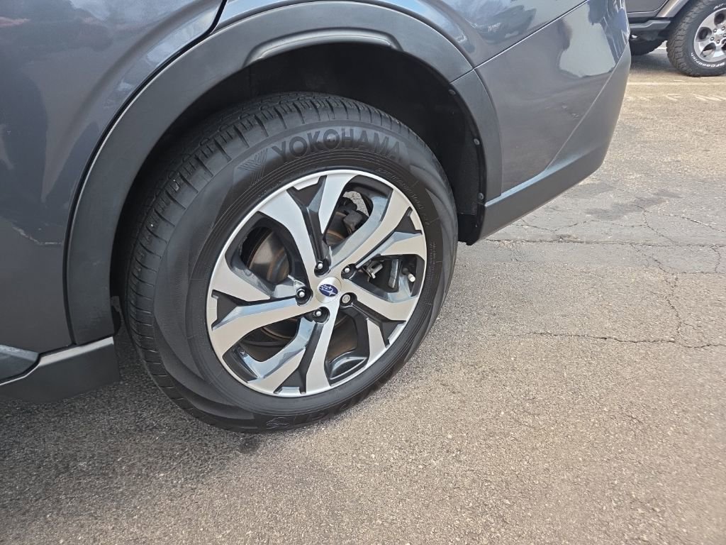 Used 2020 Subaru Outback Limited image 11