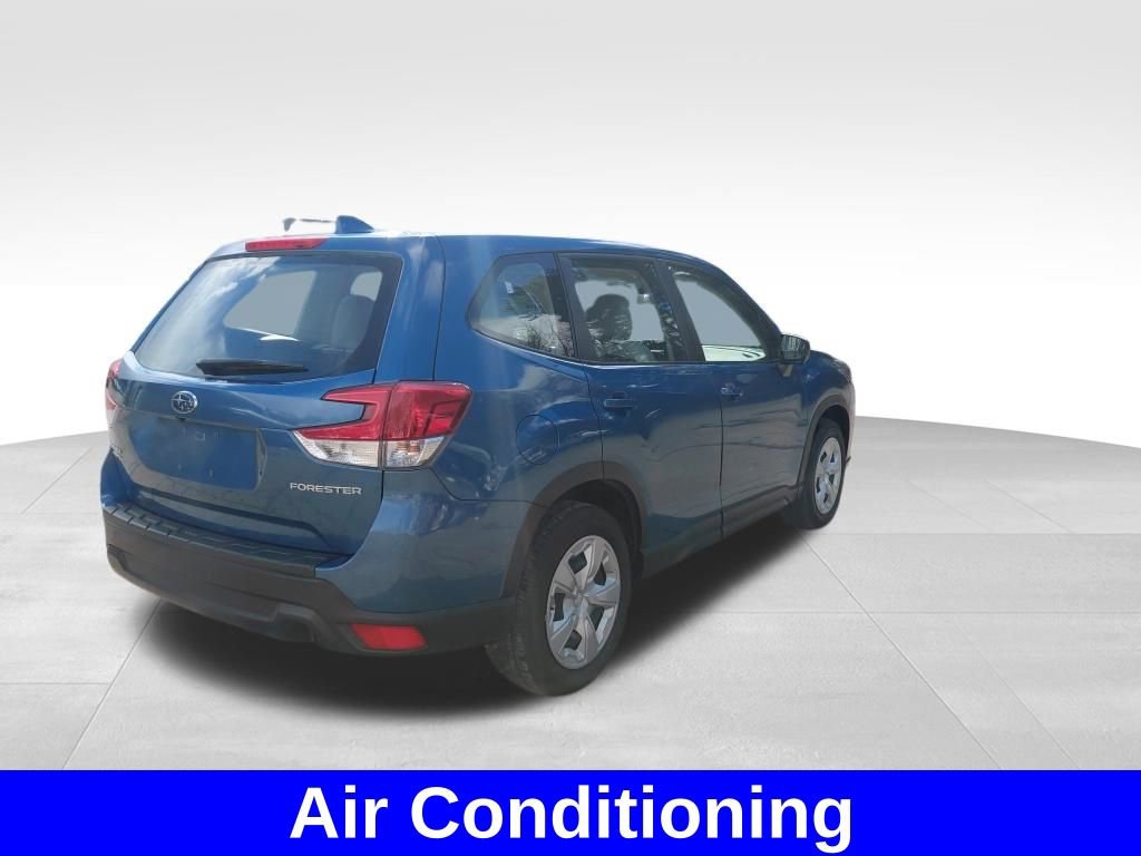 Used 2023 Subaru Forester AWD/4WD image 9