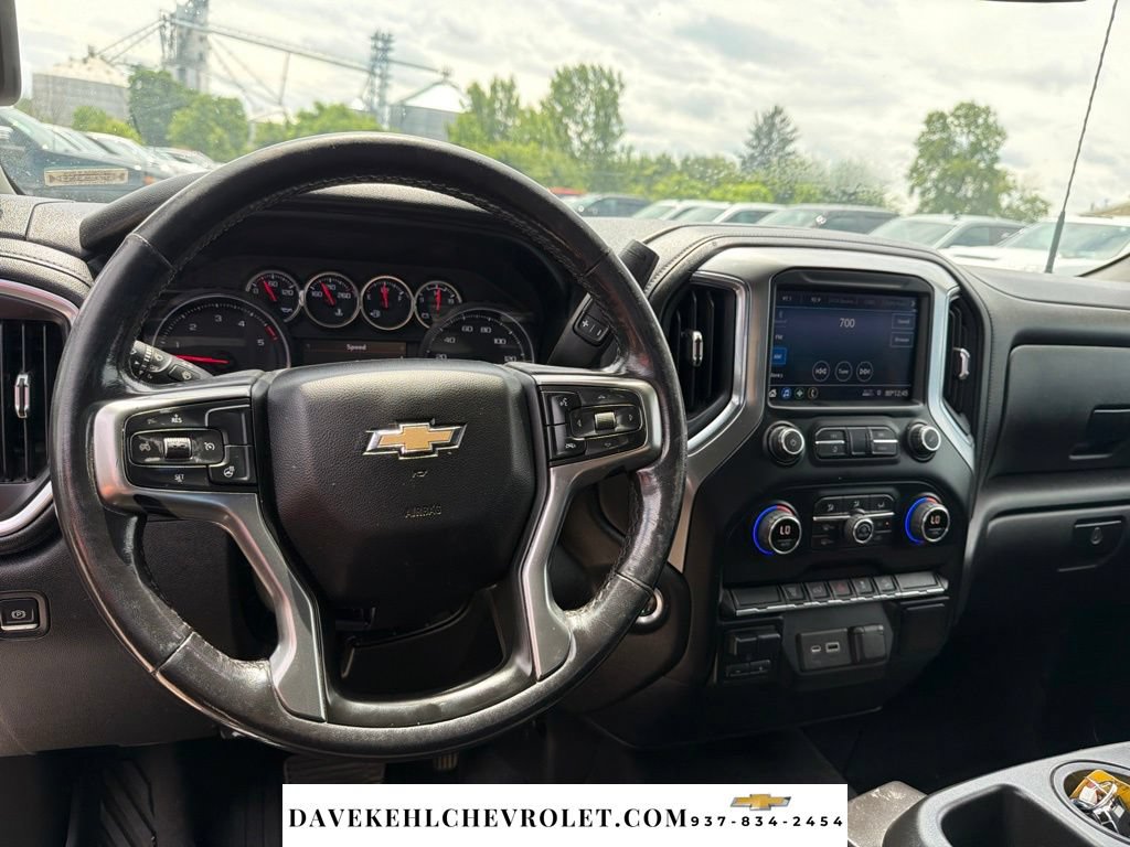 Used 2022 Chevrolet Silverado 3500 LT w/ Convenience Package AWD/4WD image 12