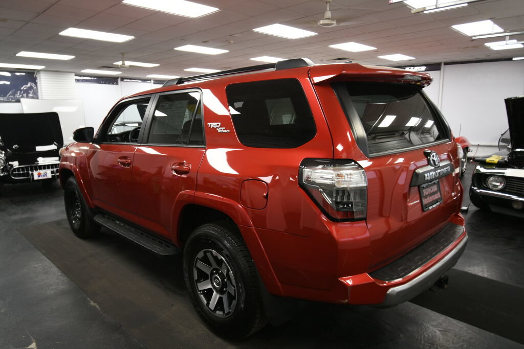 Certified 2023 Toyota 4Runner TRD Off-Road Premium w/ Moonroof Package AWD/4WD image 6
