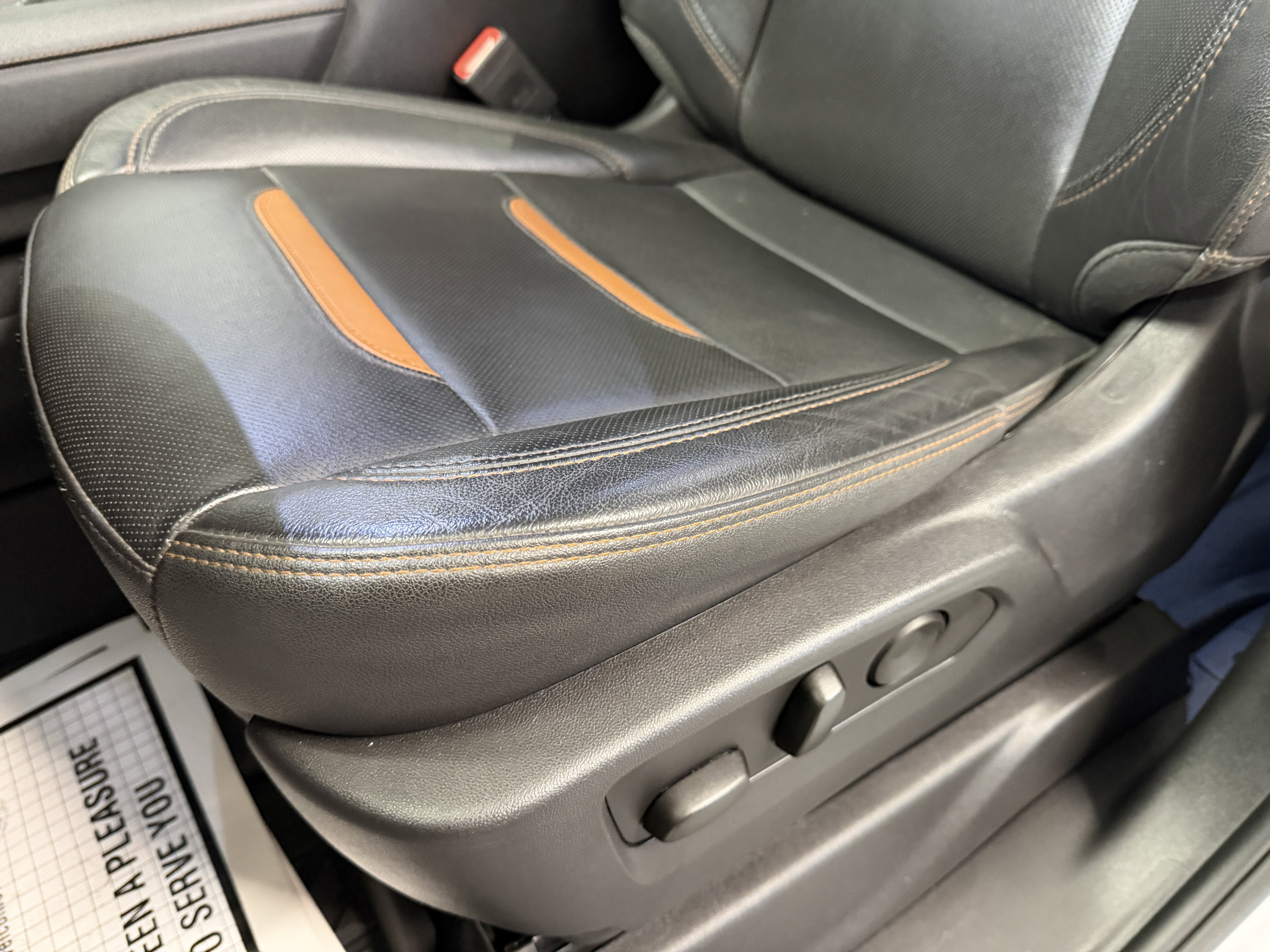 Used 2024 GMC Sierra 2500 AT4 w/ AT4 Preferred Package image 22