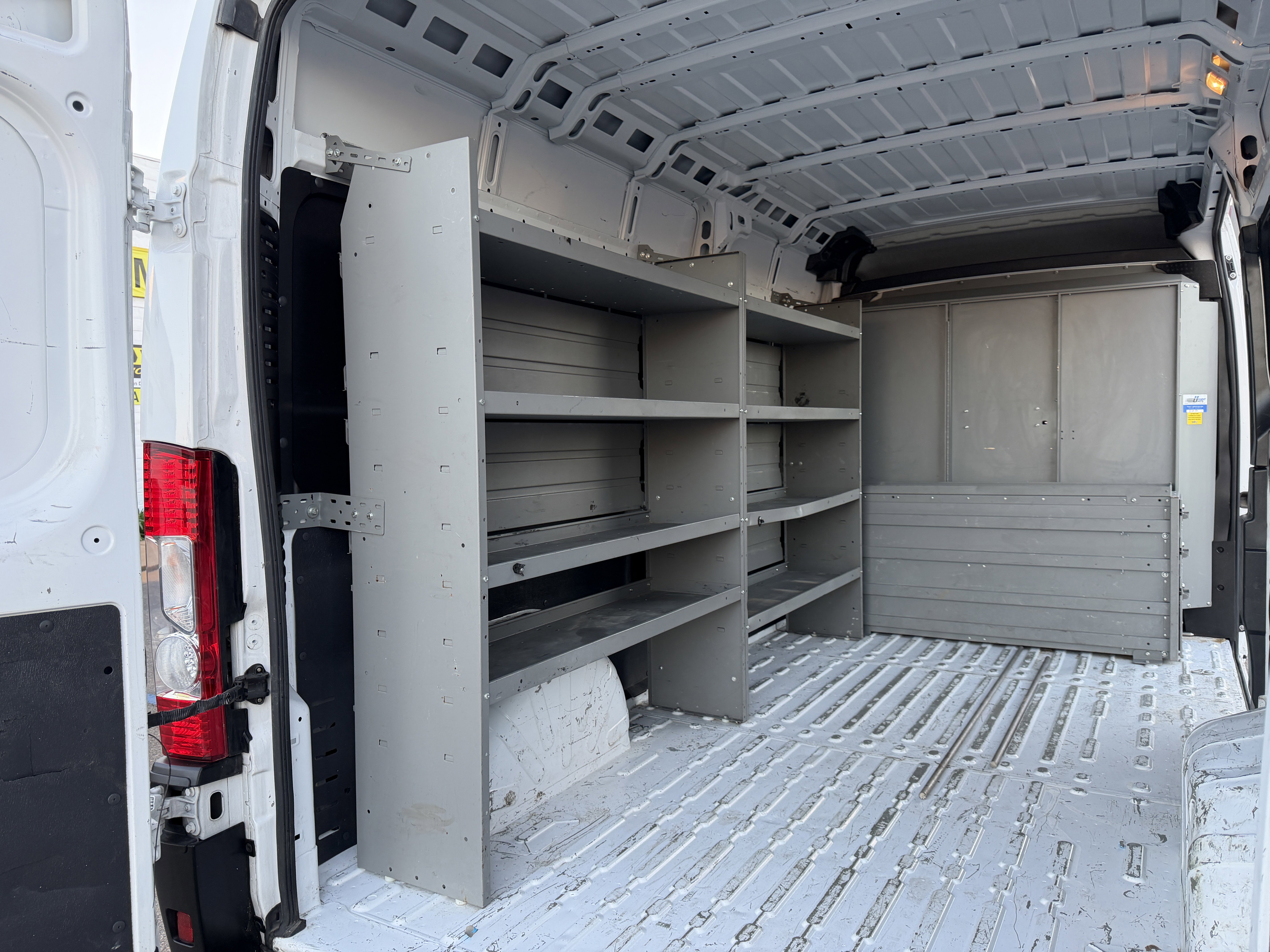 Used 2023 RAM ProMaster 2500 FWD image 12