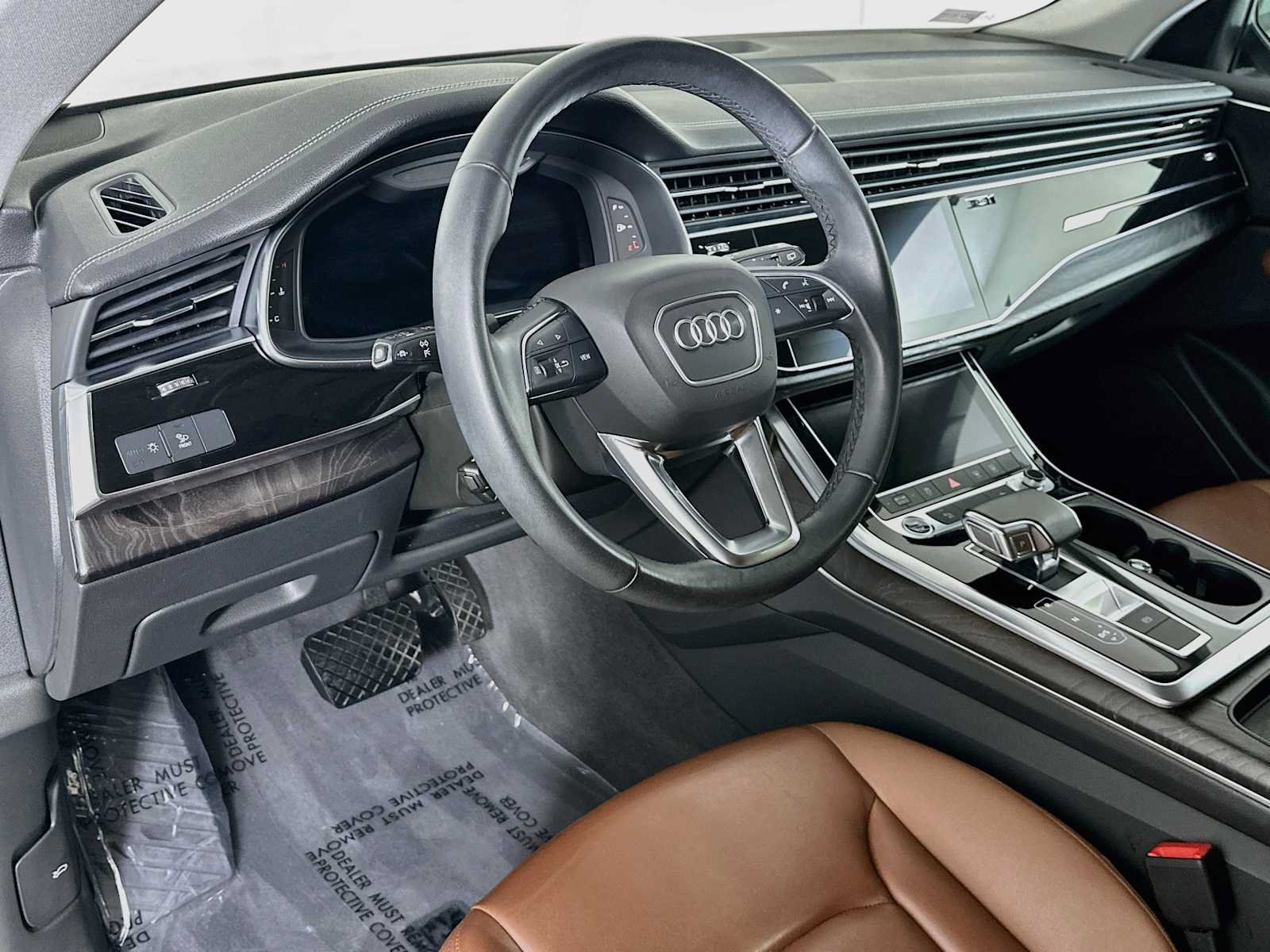 Certified 2023 Audi Q8 Premium w/ Convenience Package AWD/4WD image 9