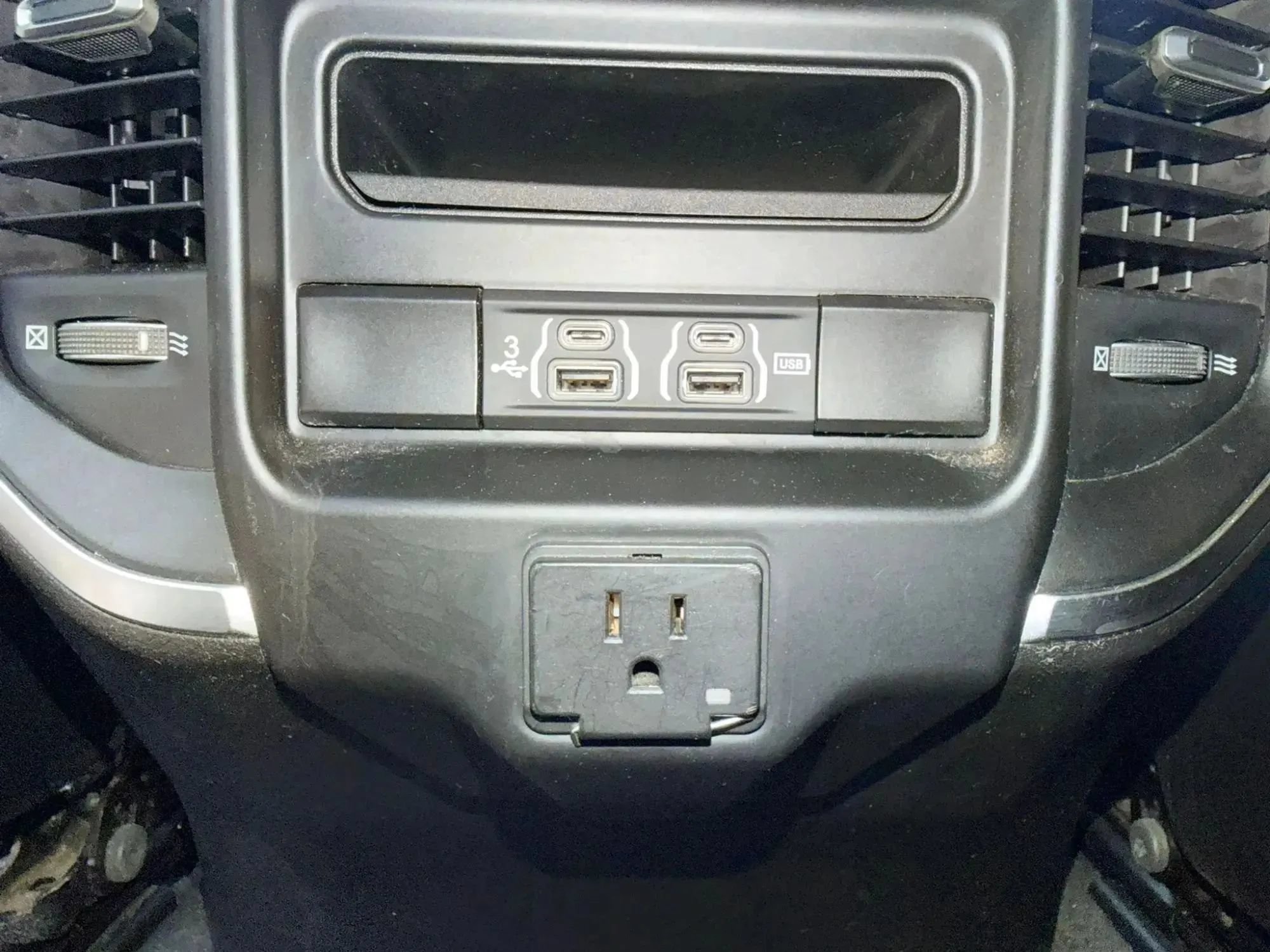 Used 2020 RAM 1500 Lone Star AWD/4WD image 31