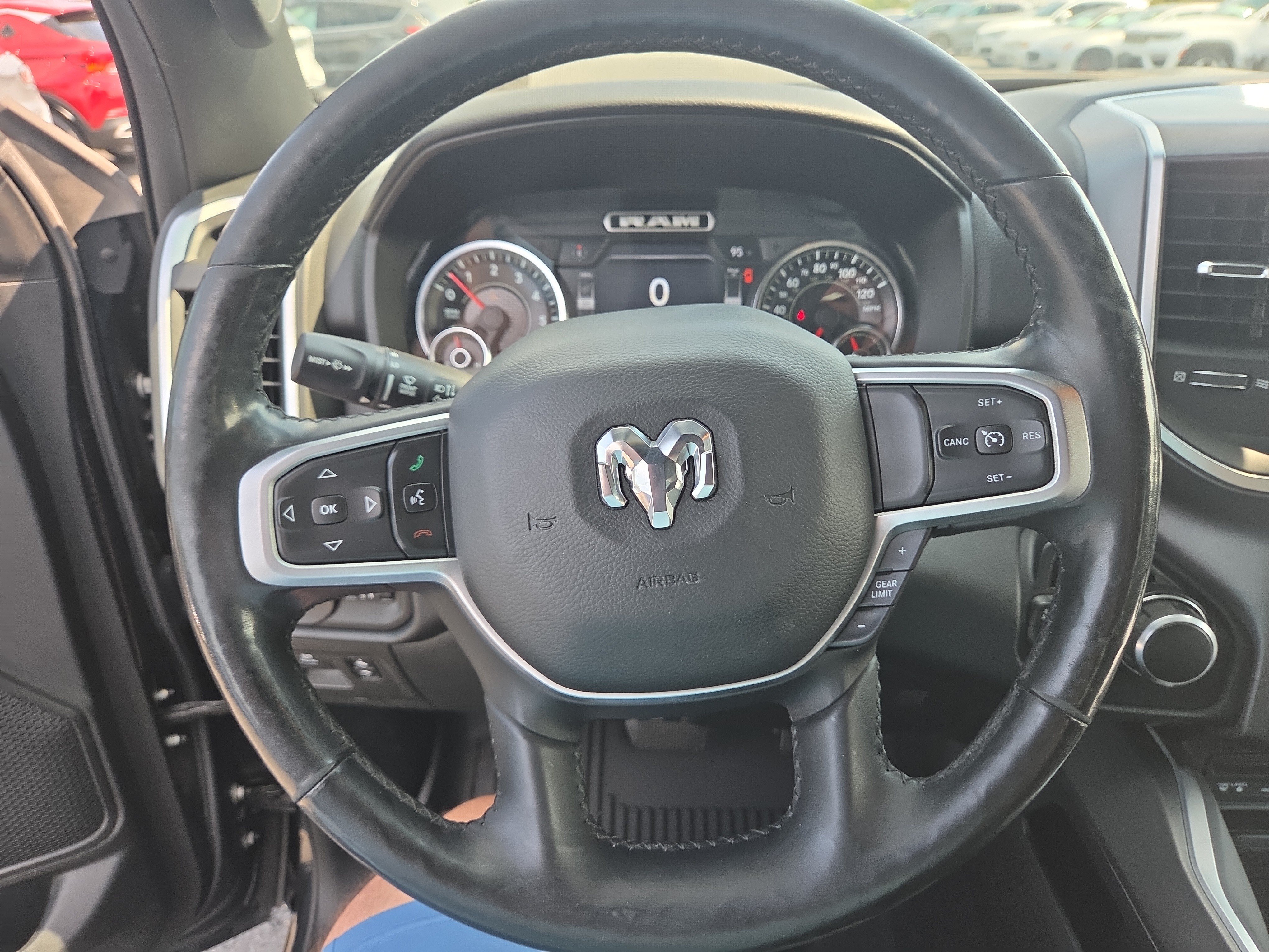 Used 2019 RAM 1500 Big Horn AWD/4WD image 3