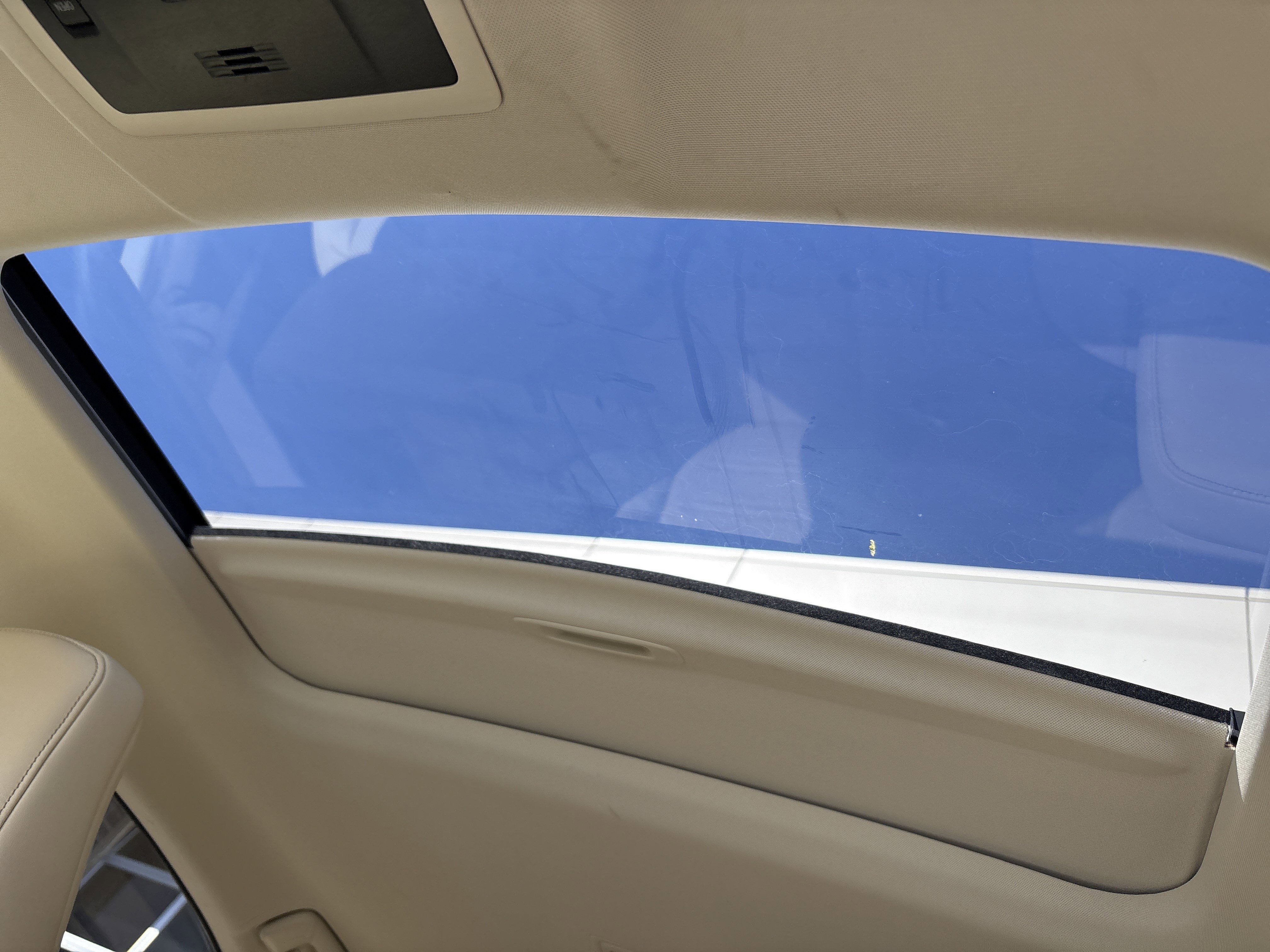 Used 2015 Lexus NX 300h AWD w/ Luxury Package image 28