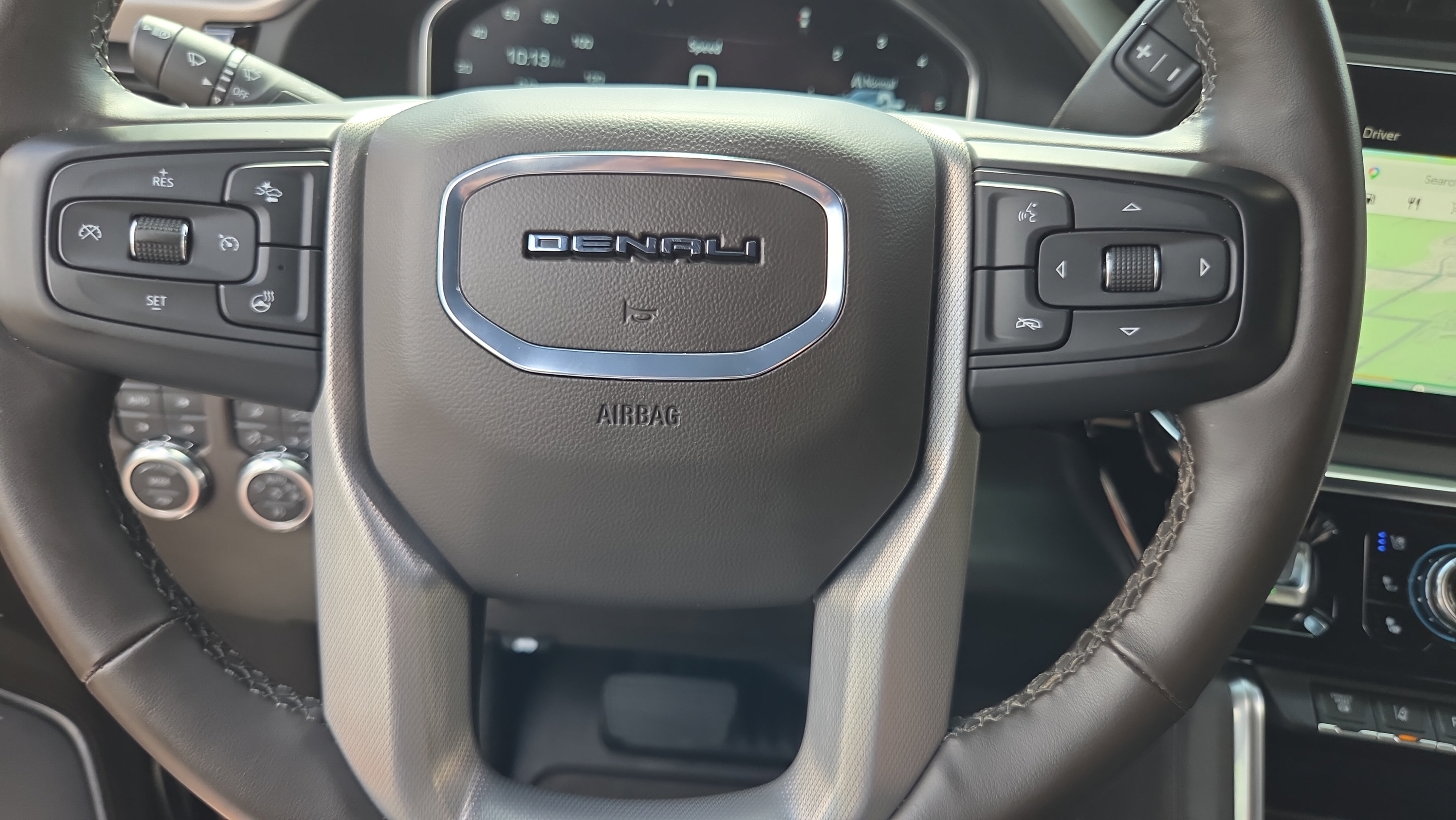 Certified 2024 GMC Sierra 2500 Denali w/ Denali Reserve Package AWD/4WD image 23