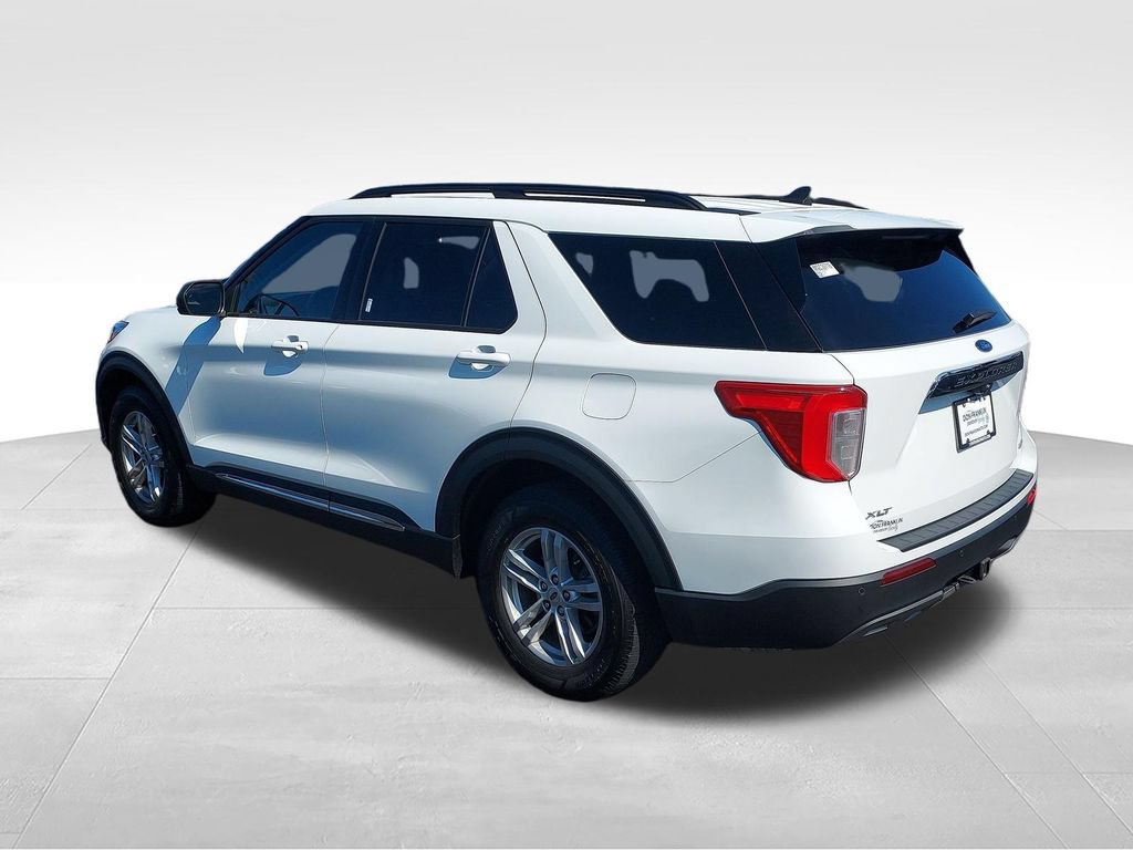 Used 2021 Ford Explorer XLT w/ Equipment Group 202A AWD/4WD video 3