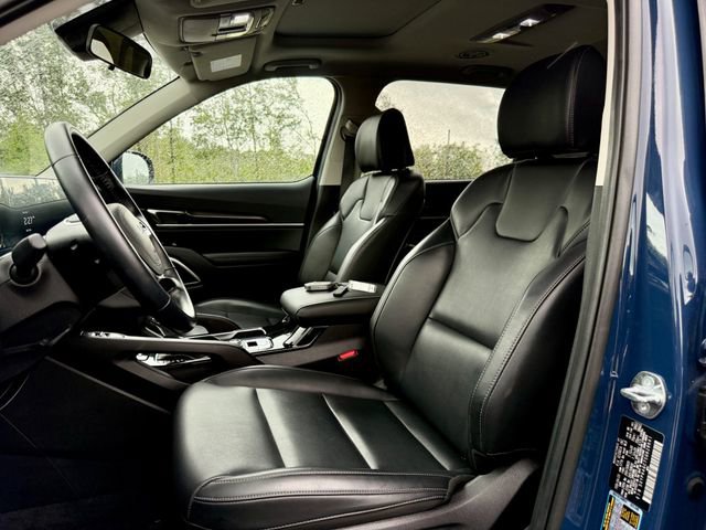 Used 2025 Kia Telluride S image 10
