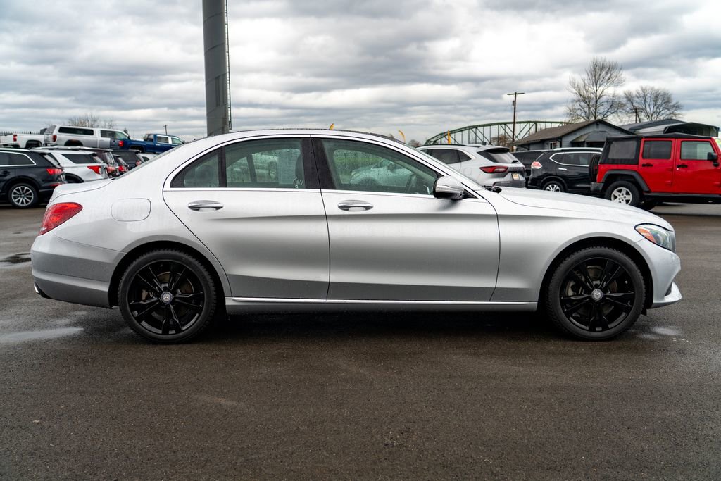 Used 2015 Mercedes-Benz C 300 4MATIC Sedan image 8