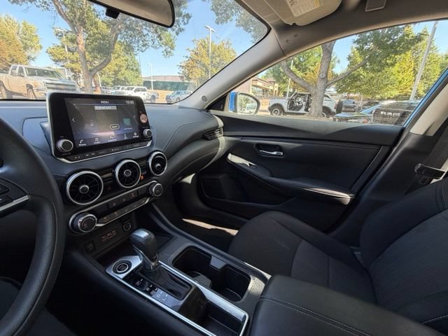 Used 2024 Nissan Sentra SV FWD image 21