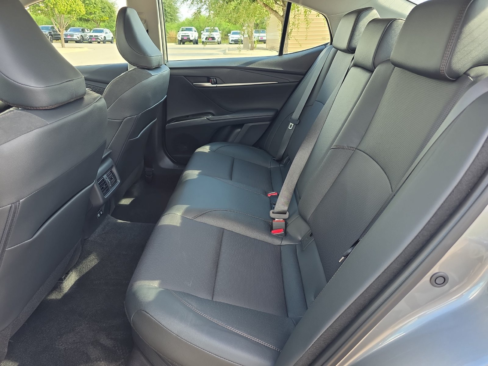 Used 2026 Toyota Camry XLE FWD image 11