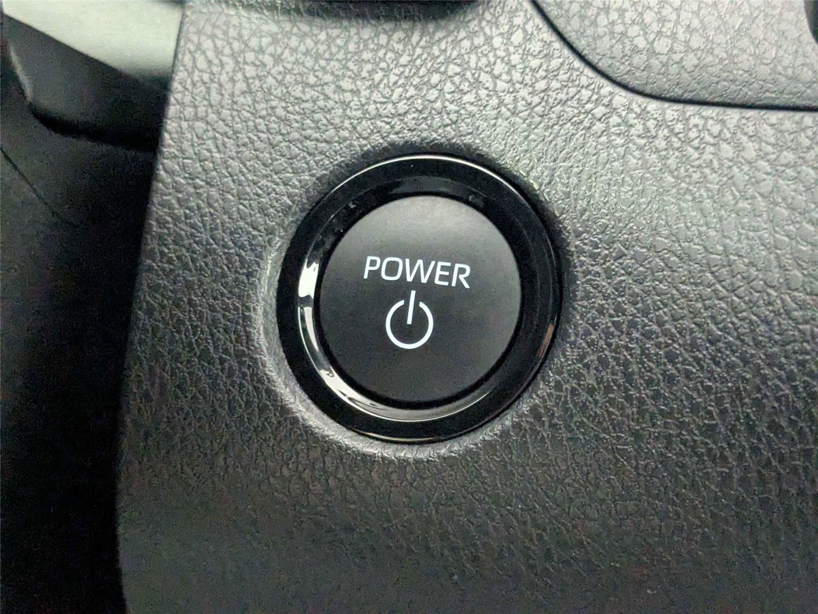 Used 2025 Toyota Camry SE FWD image 26