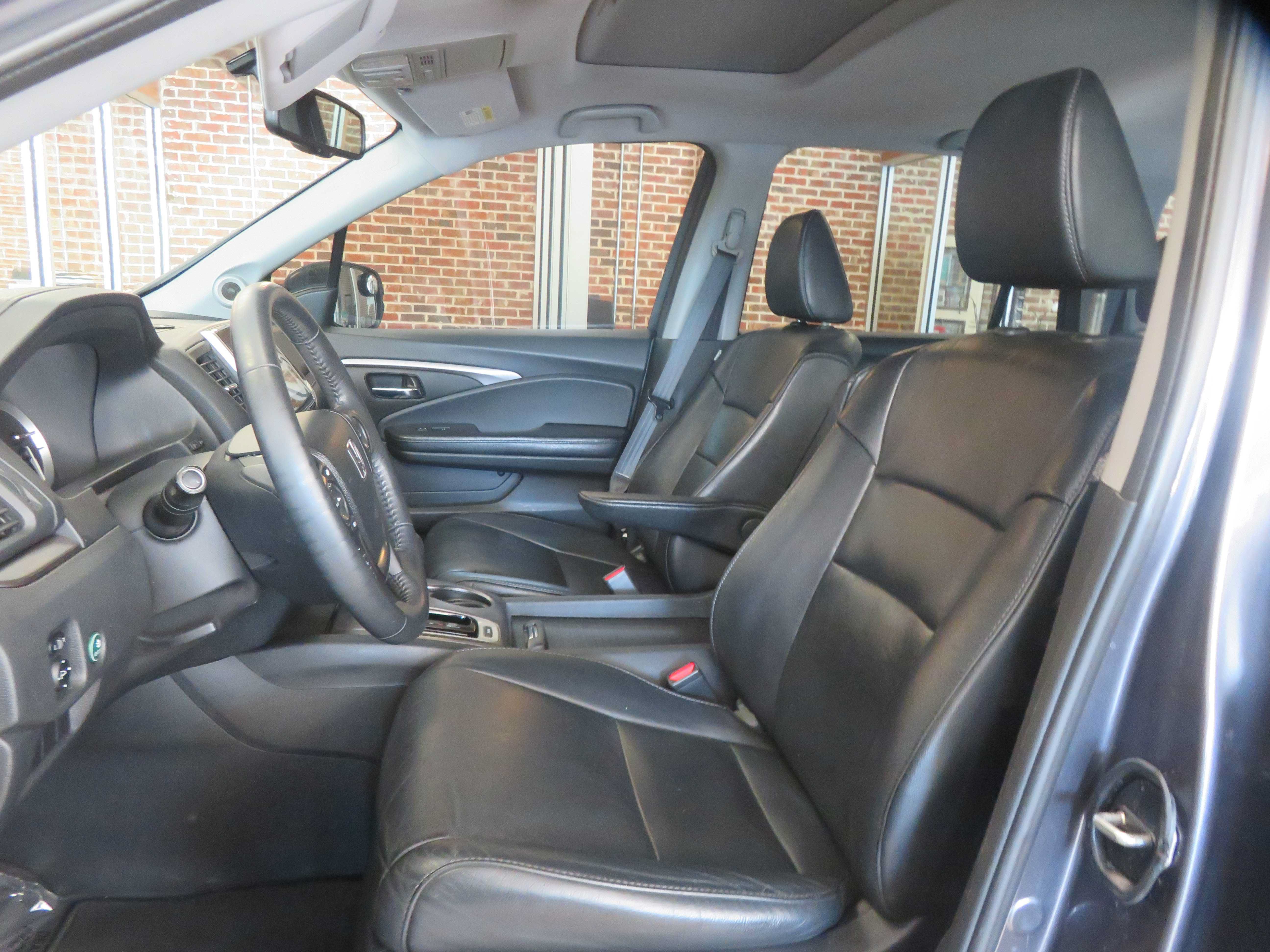 Used 2017 Honda Pilot EX-L image 14
