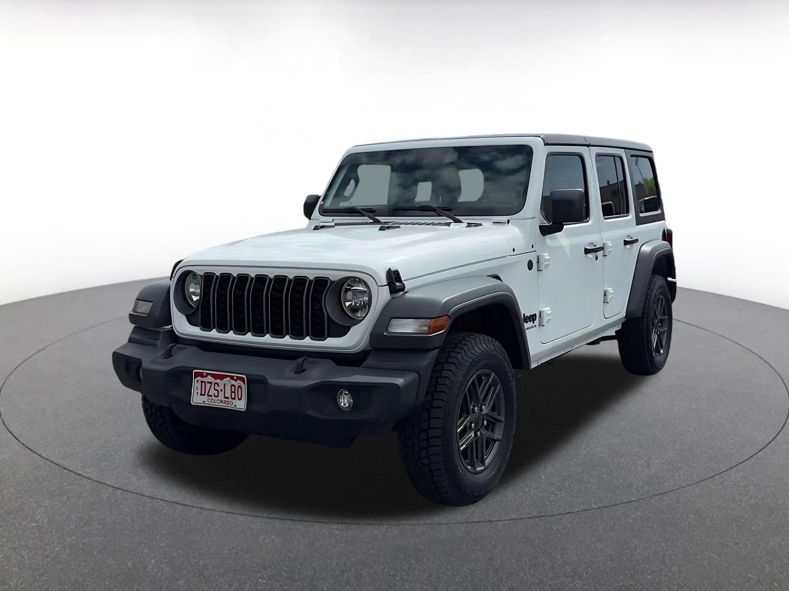 Used 2025 Jeep Wrangler Sport S image 7