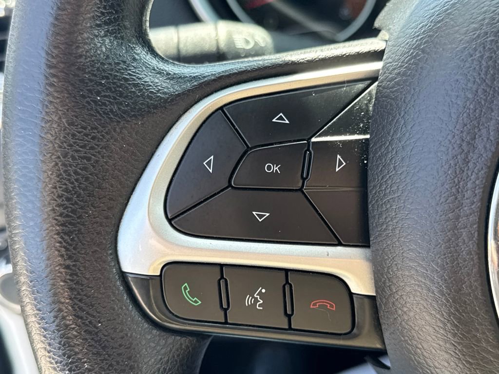 Used 2018 Jeep Compass Sport image 31